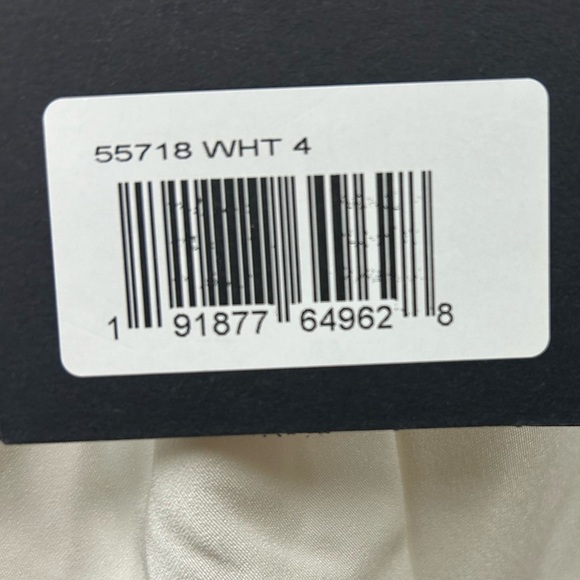 Mac Duggal 55718 NWT White Beaded Cap Sleeve Beteau Column Dress - Picture 5 of 6